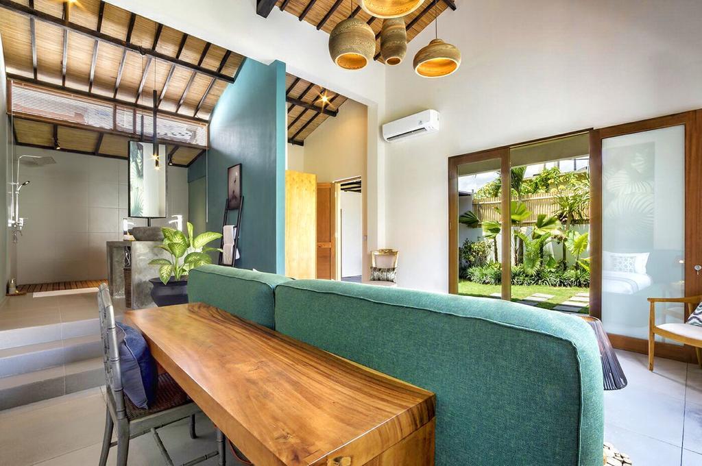 Suites Infinity & Beyond Seminyak  Luaran gambar