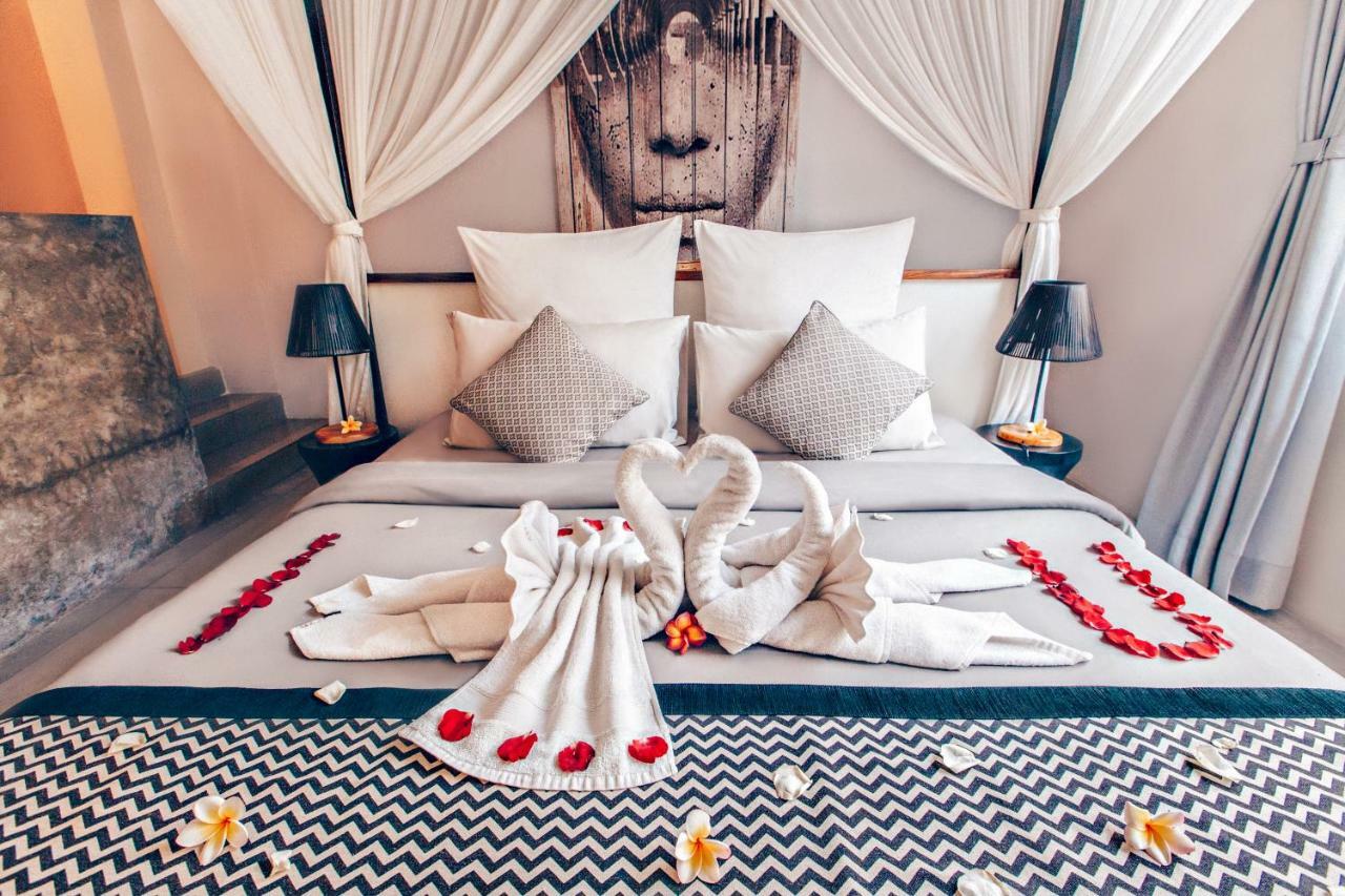 Suites Infinity & Beyond Seminyak  Luaran gambar