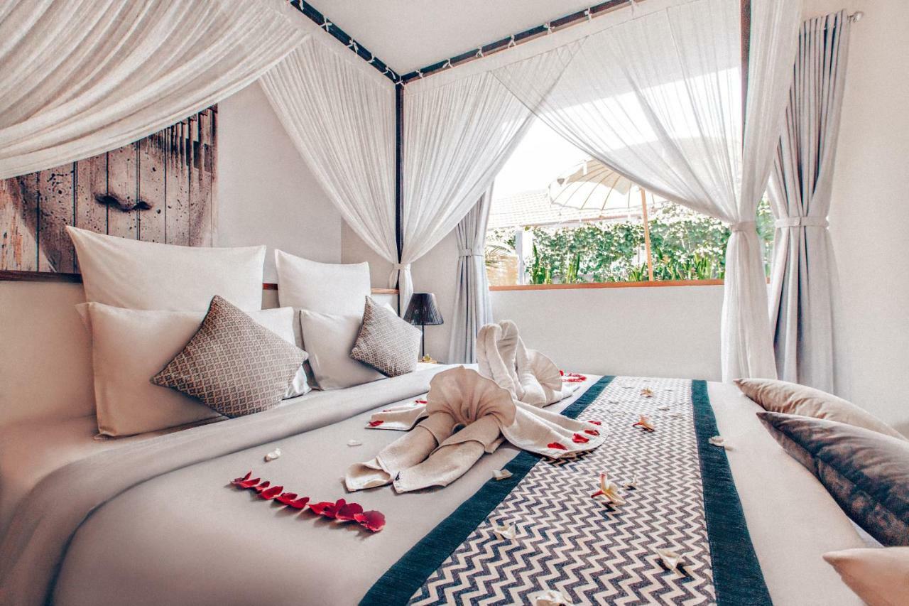 Suites Infinity & Beyond Seminyak  Luaran gambar