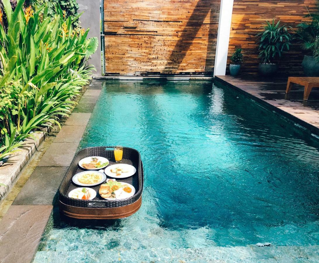 Suites Infinity & Beyond Seminyak  Luaran gambar